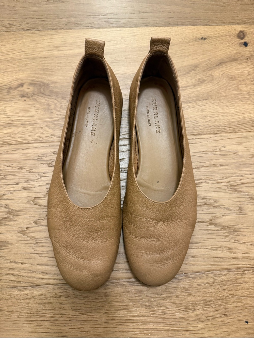 Everlane Tan Pebbled Leather Ballet Flats